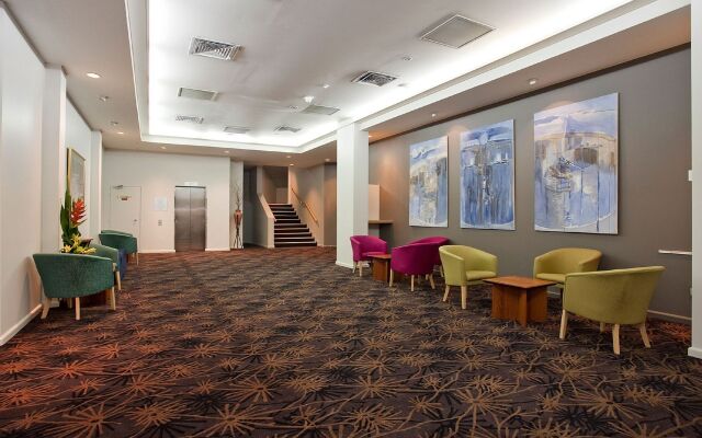 Cumberland Lorne Resort