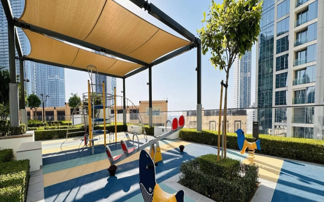 OYO HOME 1349 Burj Crown Luxury 1bed Apartment