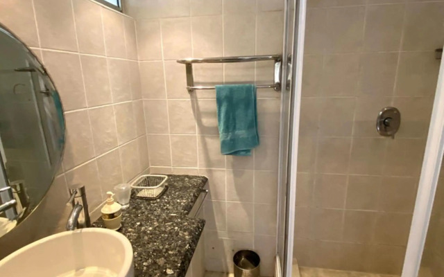 Kyalanga Beachfront Apartment