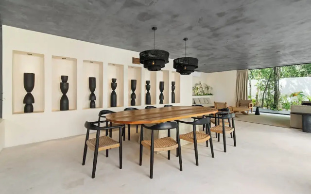 Casa Luna Twin VIP Luxury 2 Pools & Concierge