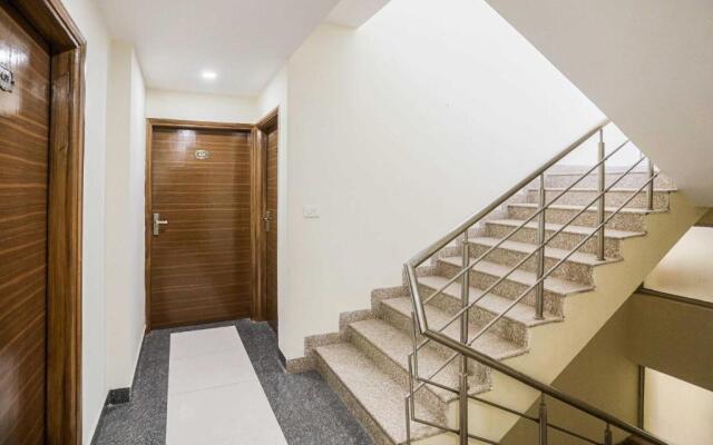 Oyo Townhouse 1120 Moonlight Residency