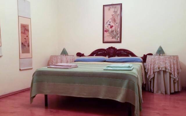 Grand Apart Maria