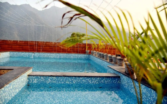 Hotel Divine Lakshmi Ganga