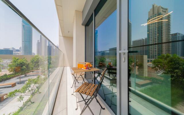 DXB - Burj Royale - 206 - DT