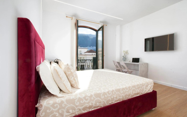 Sara Luxury Apartment 1