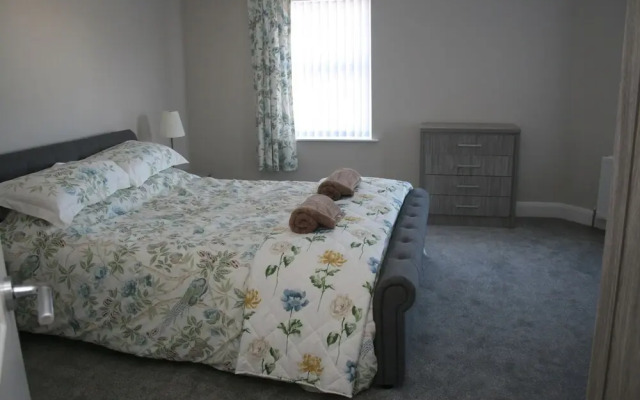 In the Heart of Portrush - 4 Beds