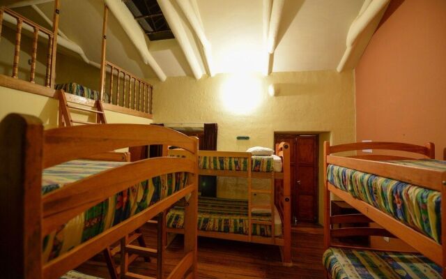 Hitchhikers Cusco Hostel