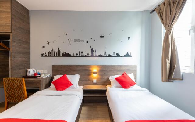 OYO 429 Sunlight Hotel