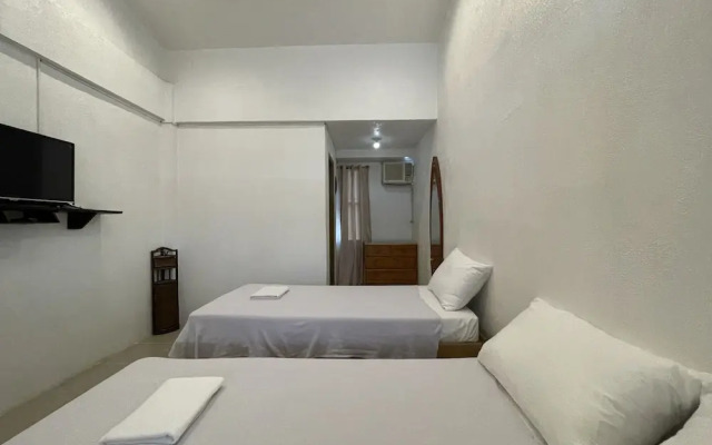 Akkaw Baler Hometel