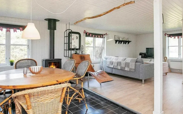 5 Person Holiday Home in Hals