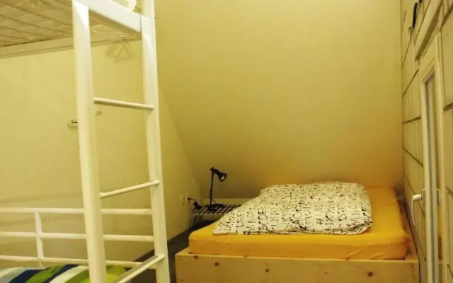 Hostel Tabakhuesli