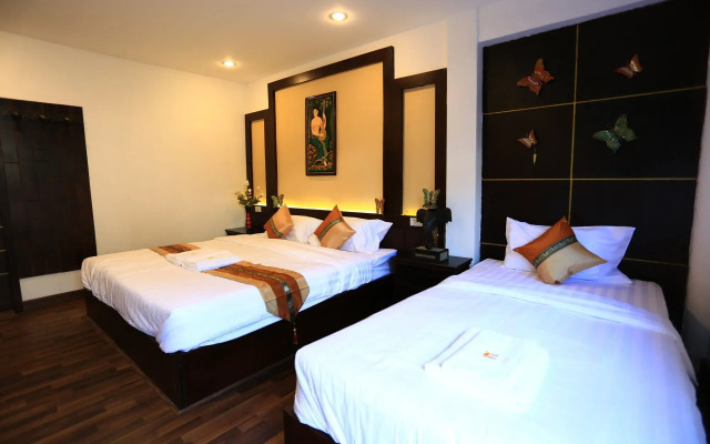 Pai Residence Chiangmai Gate