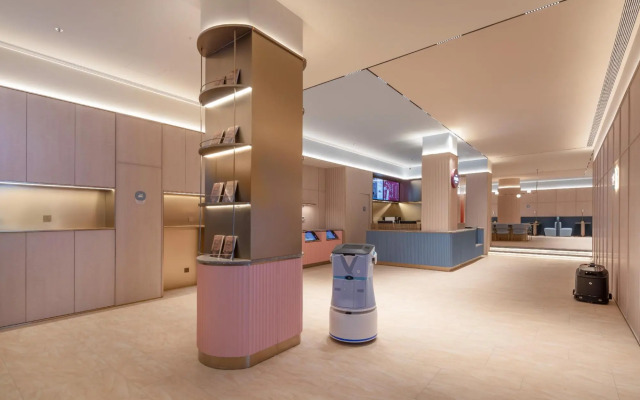 Super 8 Hotel (Yangzhong Pedestrian Street)