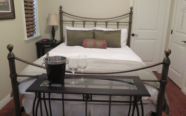 Mt. Woodside Bed & Breakfast