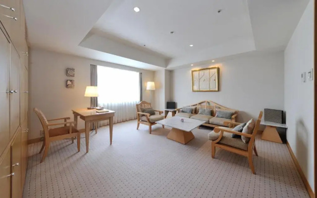 JR Kyushu Station Hotel Kokura