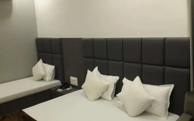 Hotel Oasis
