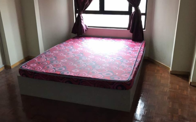 Mutiara Guest House – Guest Rooms – Masai