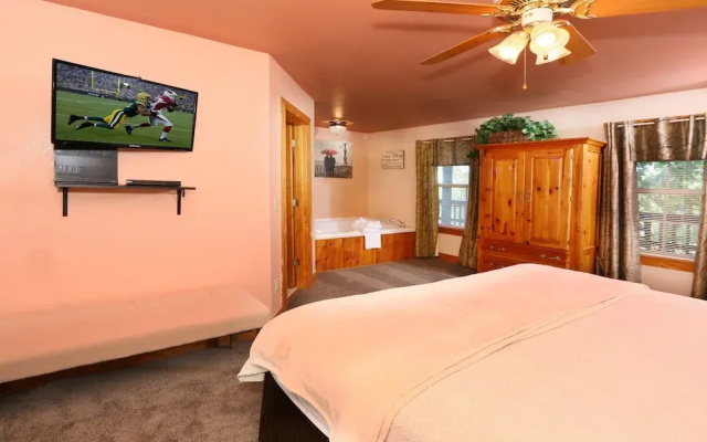 Pine Needles 6 - One Bedroom Chalet