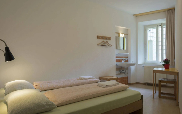 Youth Hostel Montreux