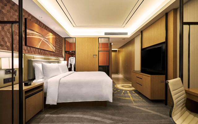 Hilton Manila Newport World Resorts