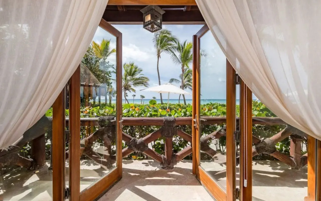 Two Ocean View Caleton Villas in CapCana