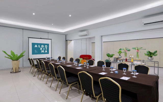 Algoritma Hotel