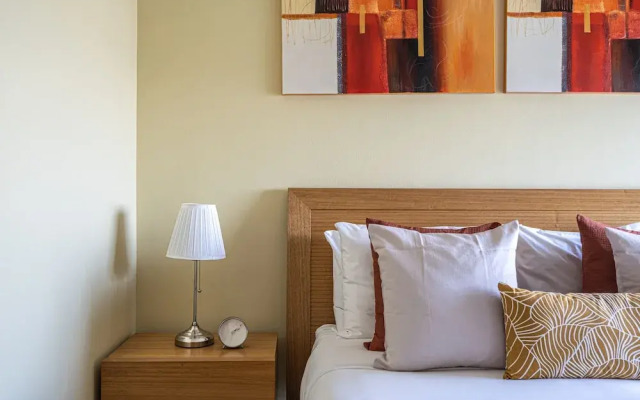 HiGuests - Goldcrest Views 1