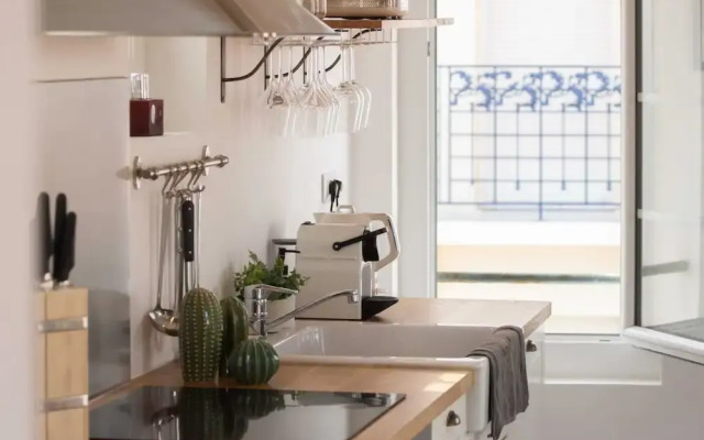 Ossuna Sunshine heart of Biarritz by GuestReady