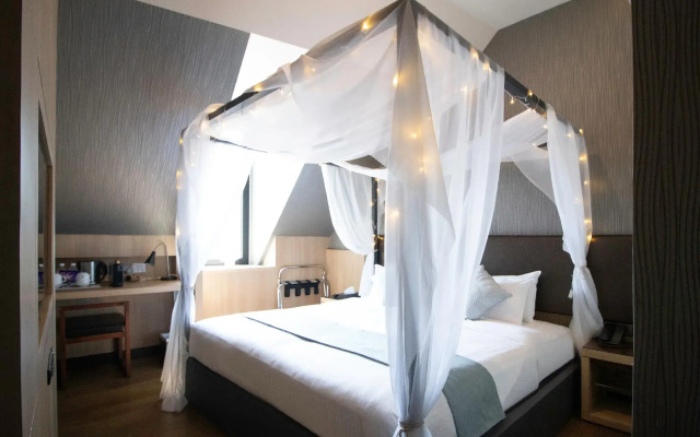 Amrise Hotel Kitchener