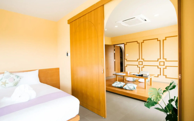 ROYAL PINEAPPLE HOTEL | A Welcome to Wealth and Good Fortune