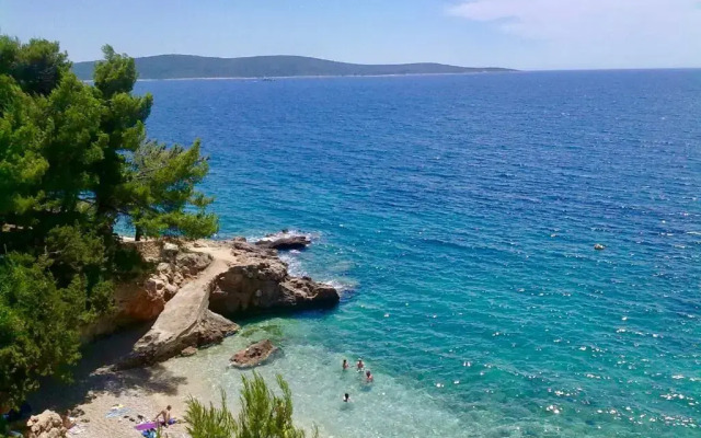 Apartments Petrovac