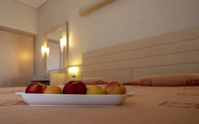 Hotel Kypreos Kamena Vourla