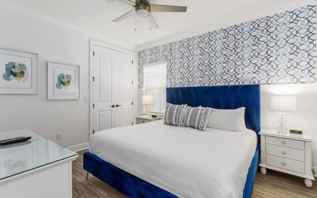 Castle Pines Court Retreat