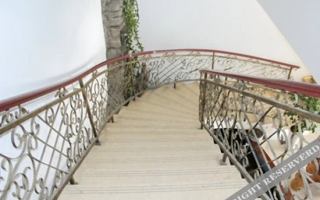 Yuzhengtai Hotel