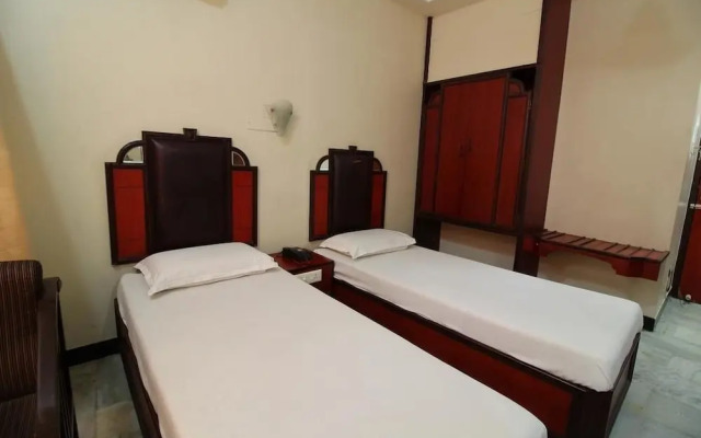 Hotel Naveen