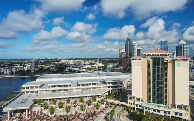 Embassy Suites by Hilton Tampa Downtown Convention Center