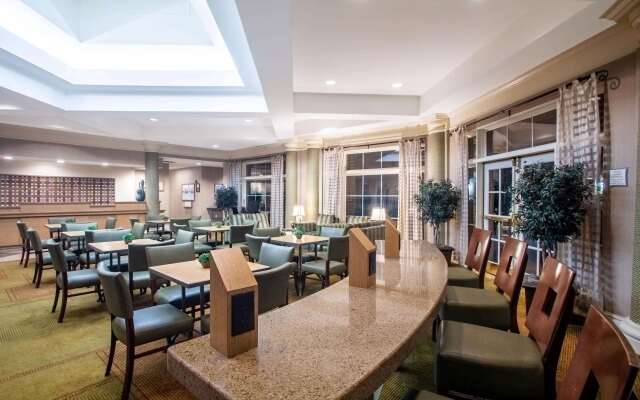 La Quinta Inn & Suites by Wyndham Charlotte Airport South