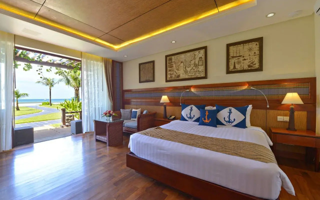 Ngwe Saung Yacht Club & Resort