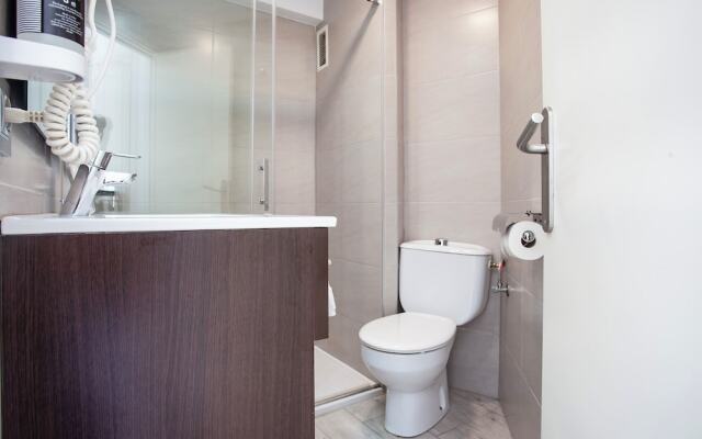 Sand Beach Apartments