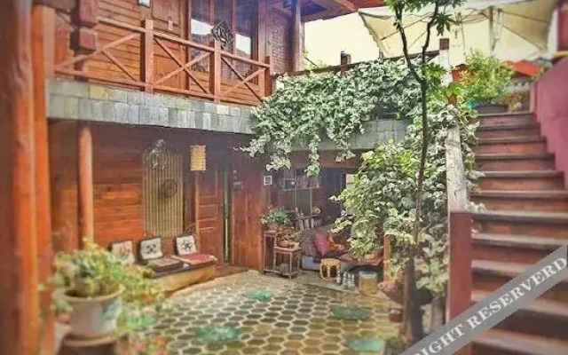 Nuanju Inn