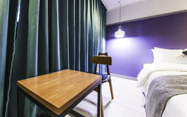 Selene Hotel