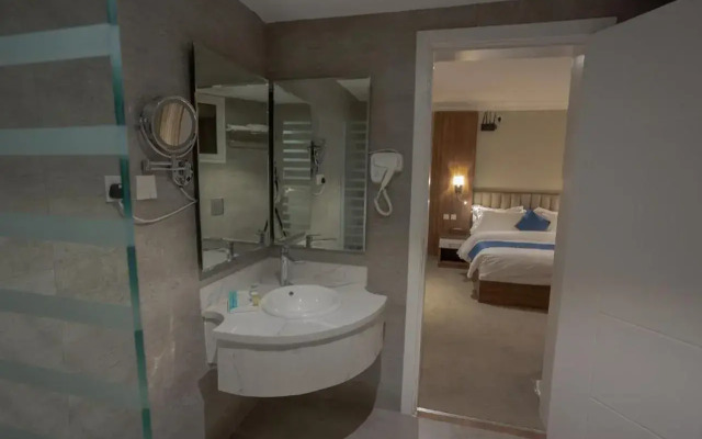 Sweet Light Serviced Apartments