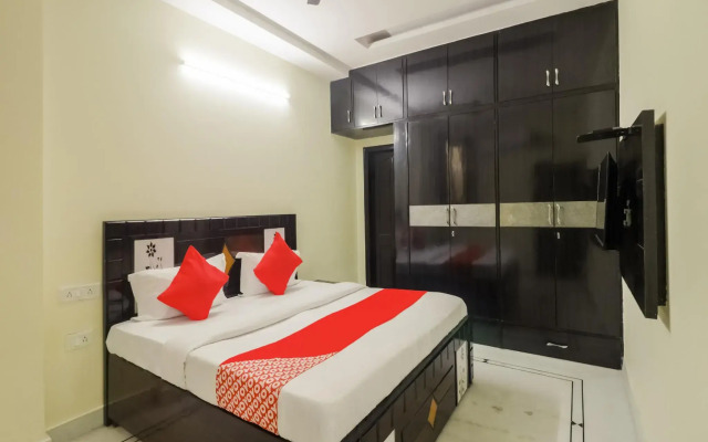 The Golden Bridge by OYO Rooms