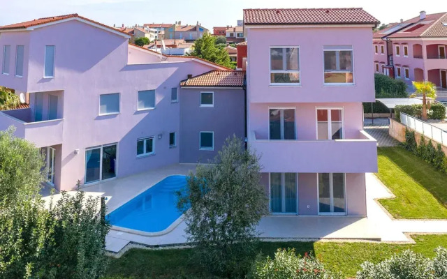 Apartment in Banjole Near the Beach