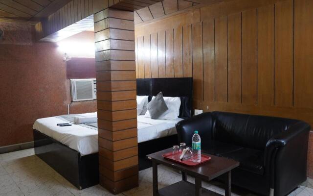 Hotel Quadis Noida Sector 15