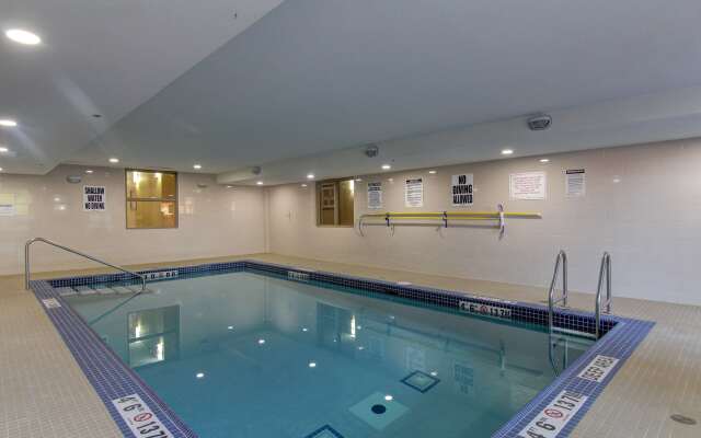 Best Western Plus Bowmanville
