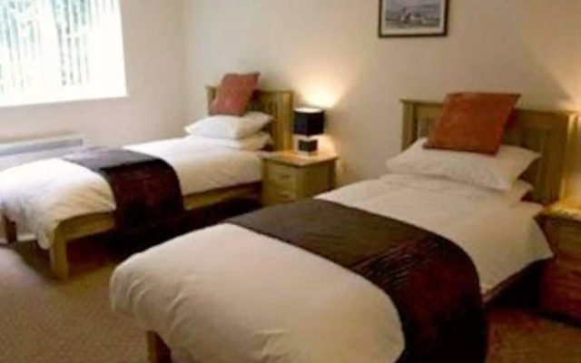 The Woodridge Inn Hotel