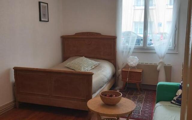 Lady Constantine/plan d'eau