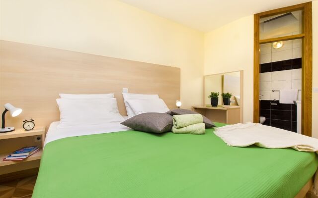Apartments Glavan