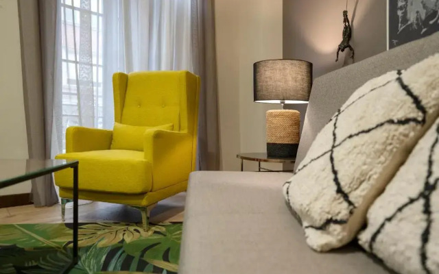 De La Guardia Suite 1